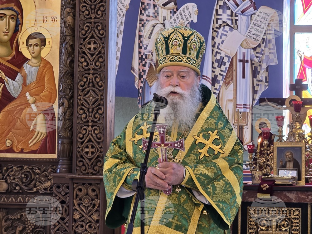 Ловеч - Цветница - литургия