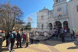 Ловеч - Цветница - литургия