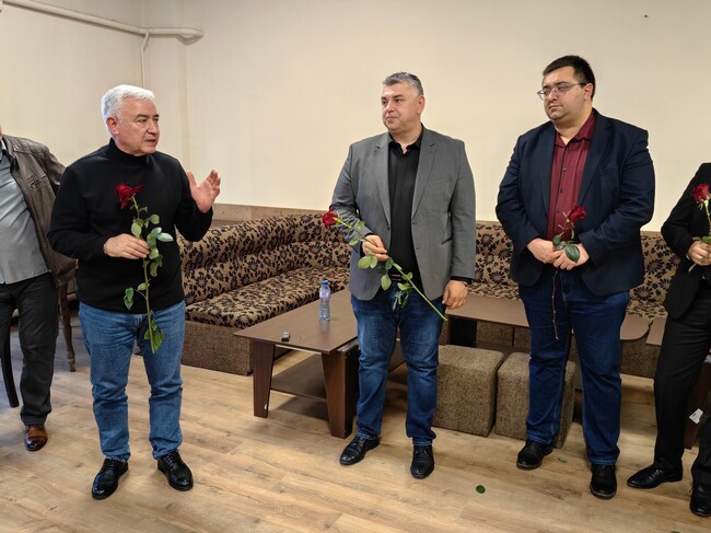 Спасението на БСП е спасение за политическата система на България, каза в Стралджа зам.-председателят на левицата Атанас Мерджанов 