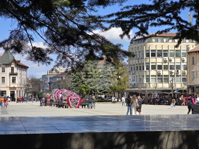 Какви прояви имаха днес кандидатите за народни представители в 6 МИР-Враца