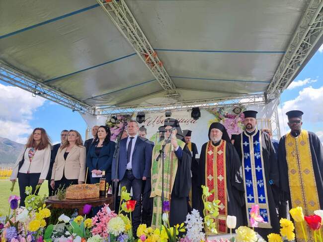 Днес всяко добро дело е свидетелство за живата вяра в нашия живот, каза Старозагорският митрополит Киприан