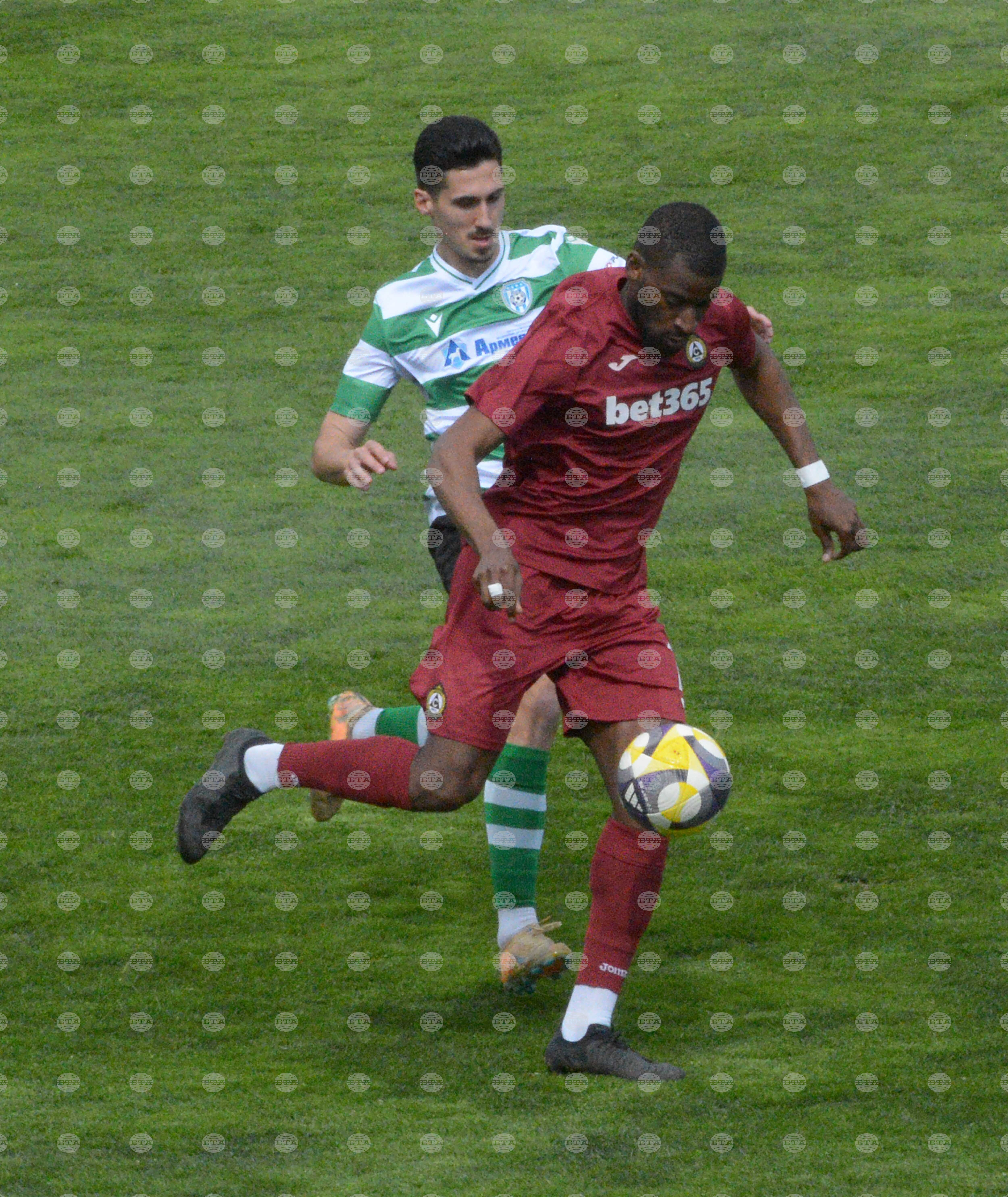 Варна - футбол - Първа лига - Черно море - Славия