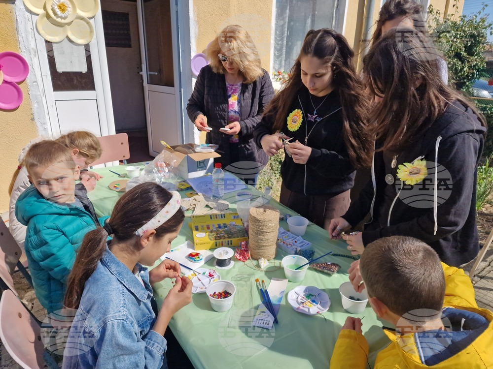 Село Цветница - Народно читалище „Светлина - 1928“ - празник „На Цветница в Цветница“