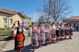 Село Цветница - Народно читалище „Светлина - 1928“ - празник „На Цветница в Цветница“