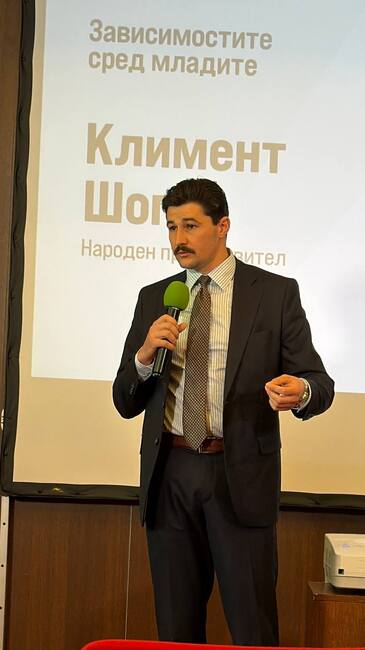 Националният успех започва от човека, заяви водачът на листата на "Възраждане" в 21 МИР-Сливен Климент Шопов