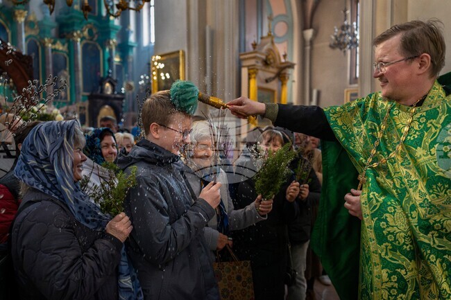 APTOPIX Lithuania Orthodox Palm Sunday