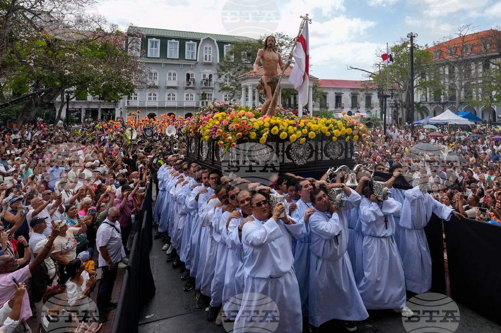 Panama Easter