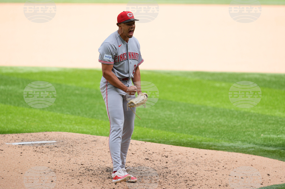 Reds Rangers Baseball