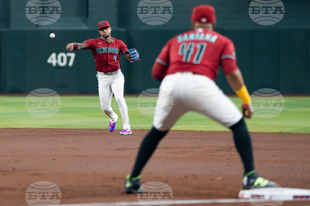 Braves Diamondbacks Baseball