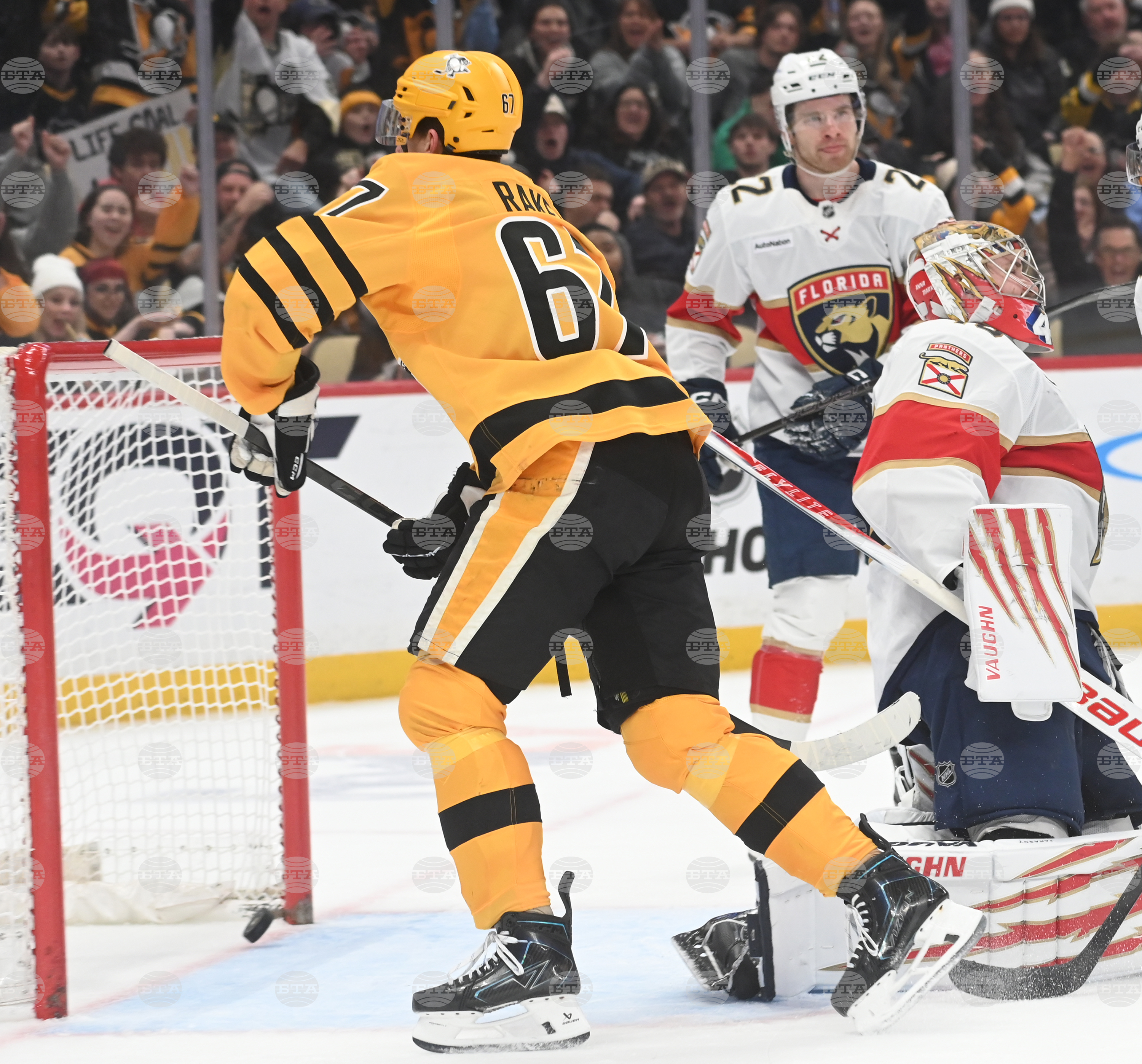 Panthers Penguins Hockey