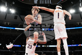 APTOPIX Suns Bulls Basketball