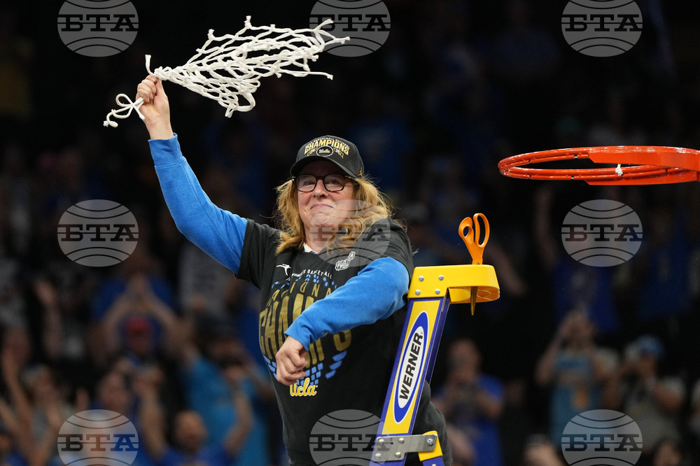 APTOPIX NCAA South Carolina UCLA Basketball