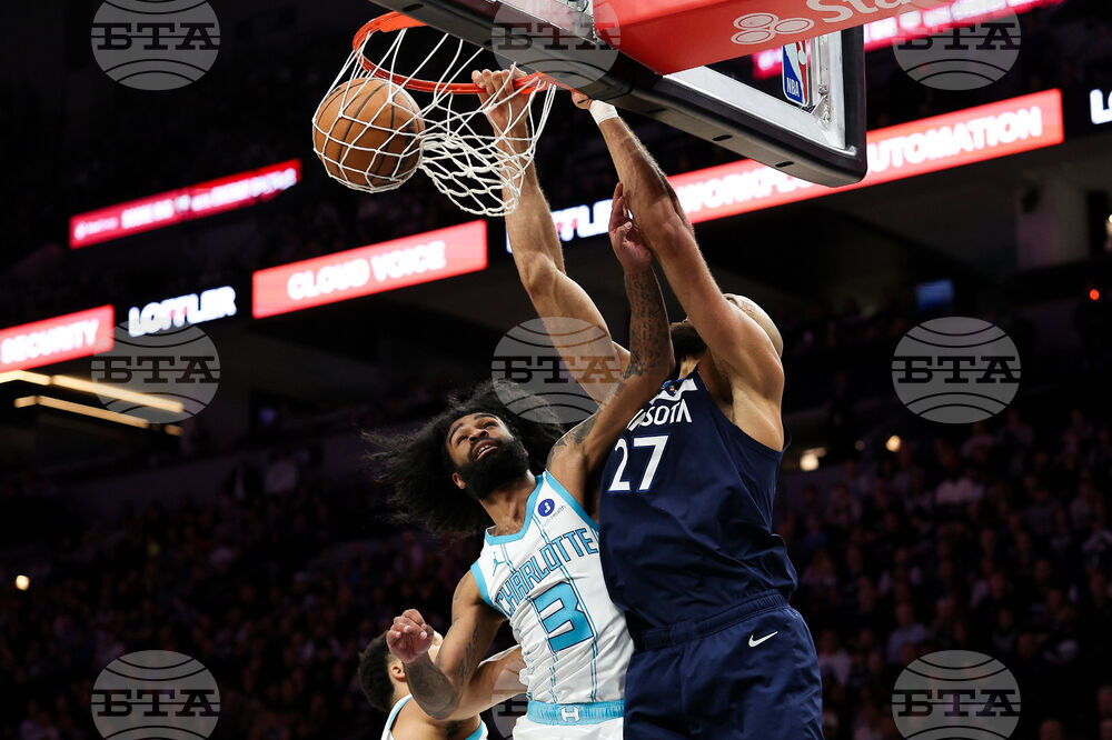 Hornets Timberwolves Basketball