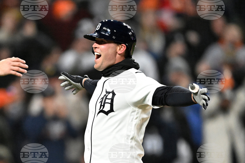 Cardinals Tigers Baseball