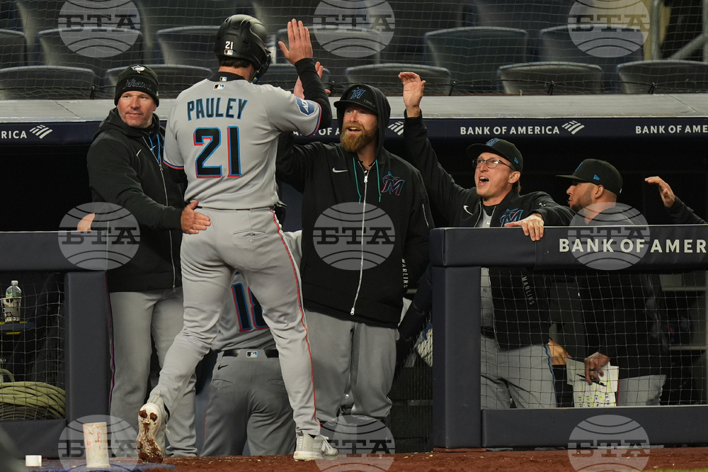 Marlins Yankees Baseball