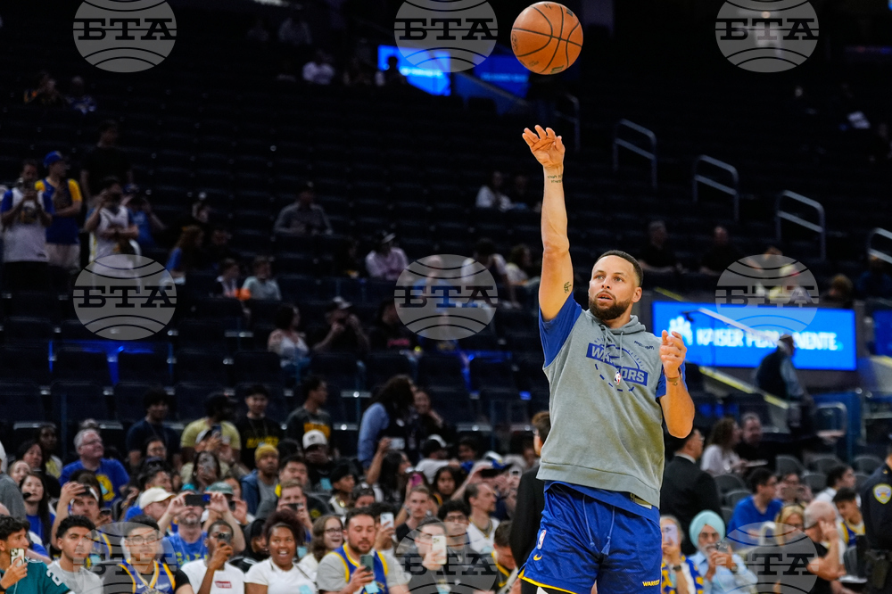 Rockets Warriors Basketball