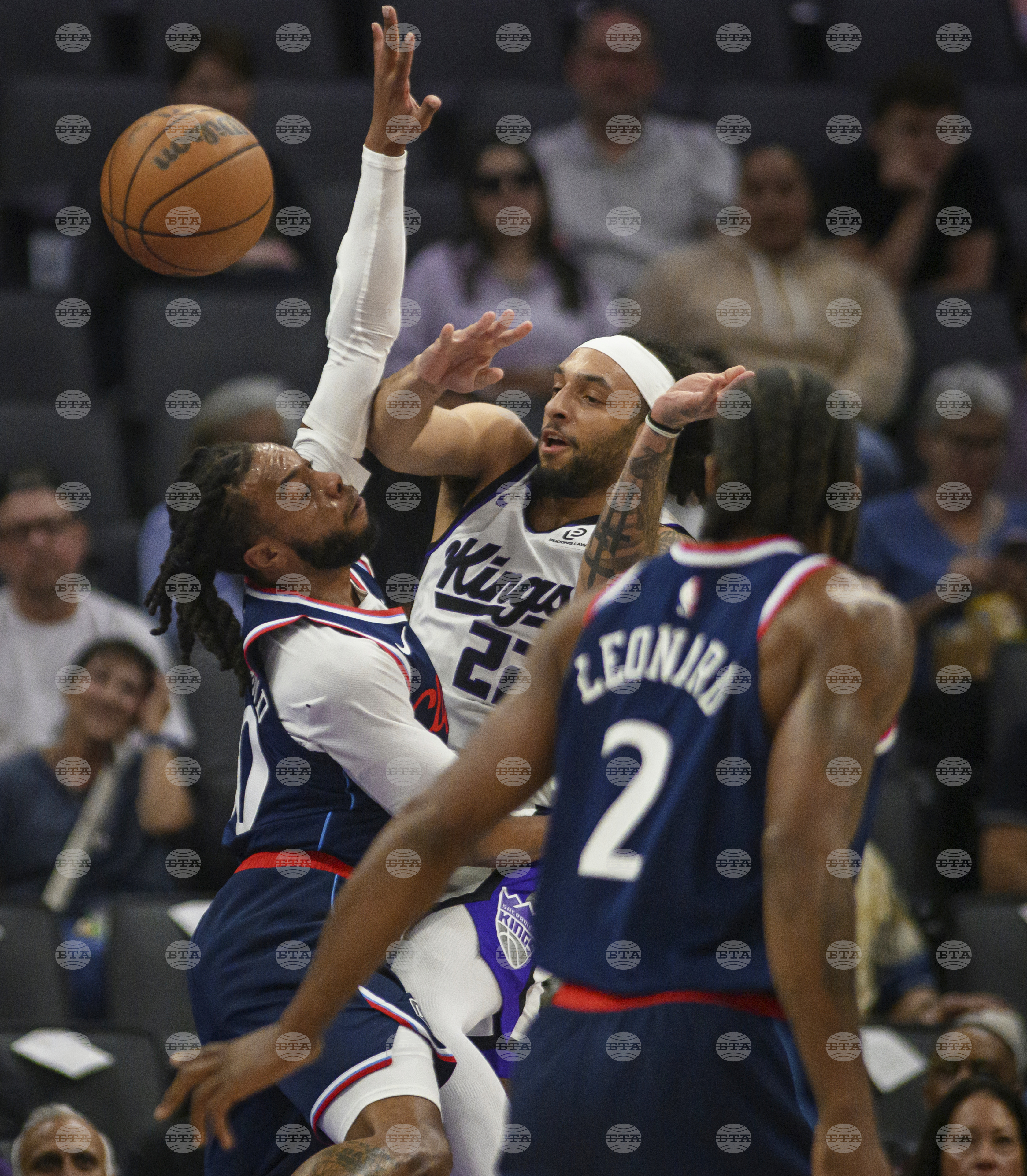 Clippers Kings Basketball