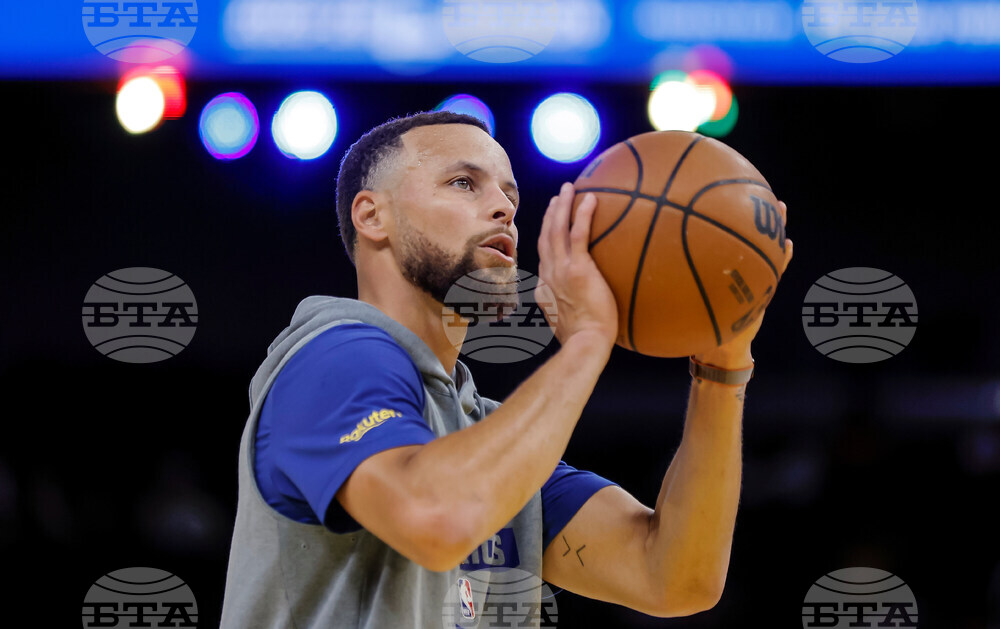 Rockets Warriors Basketball