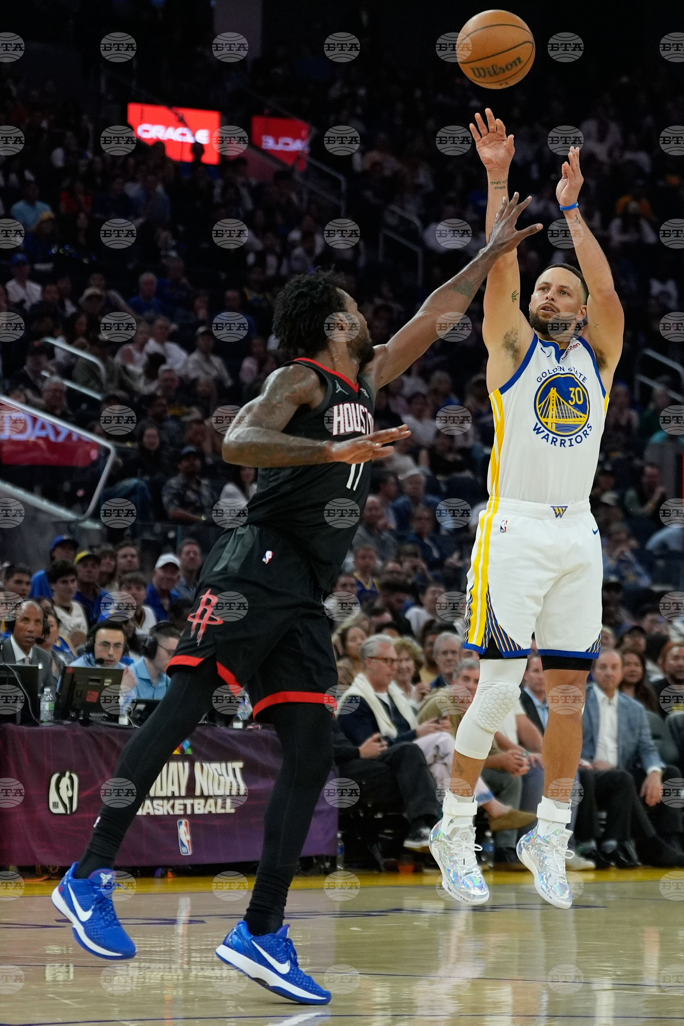 Rockets Warriors Basketball