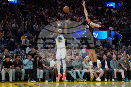 Rockets Warriors Basketball