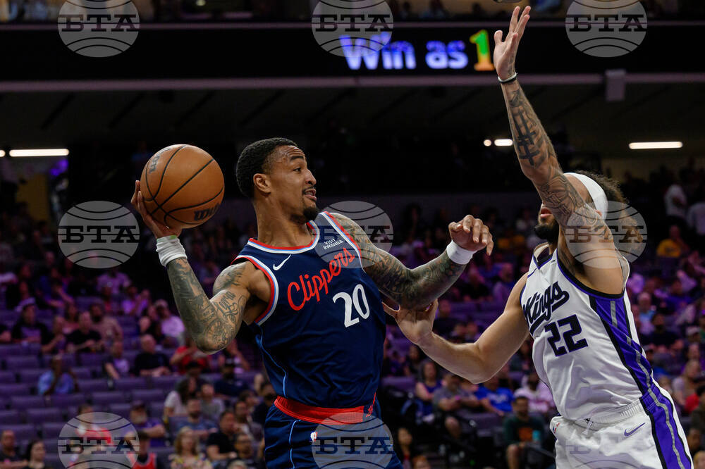 Clippers Kings Basketball