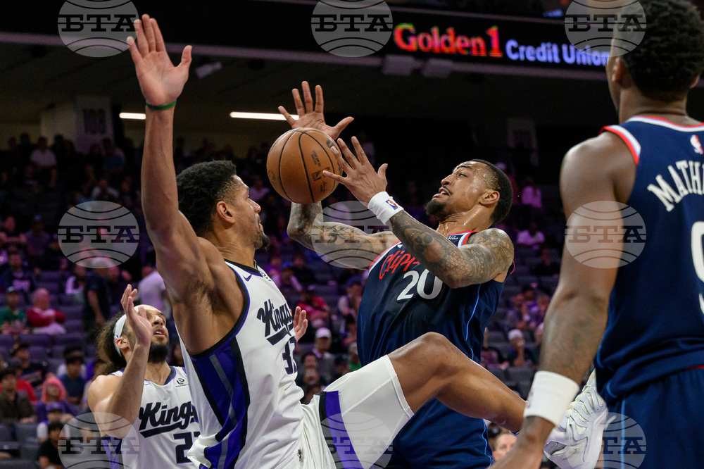 Clippers Kings Basketball
