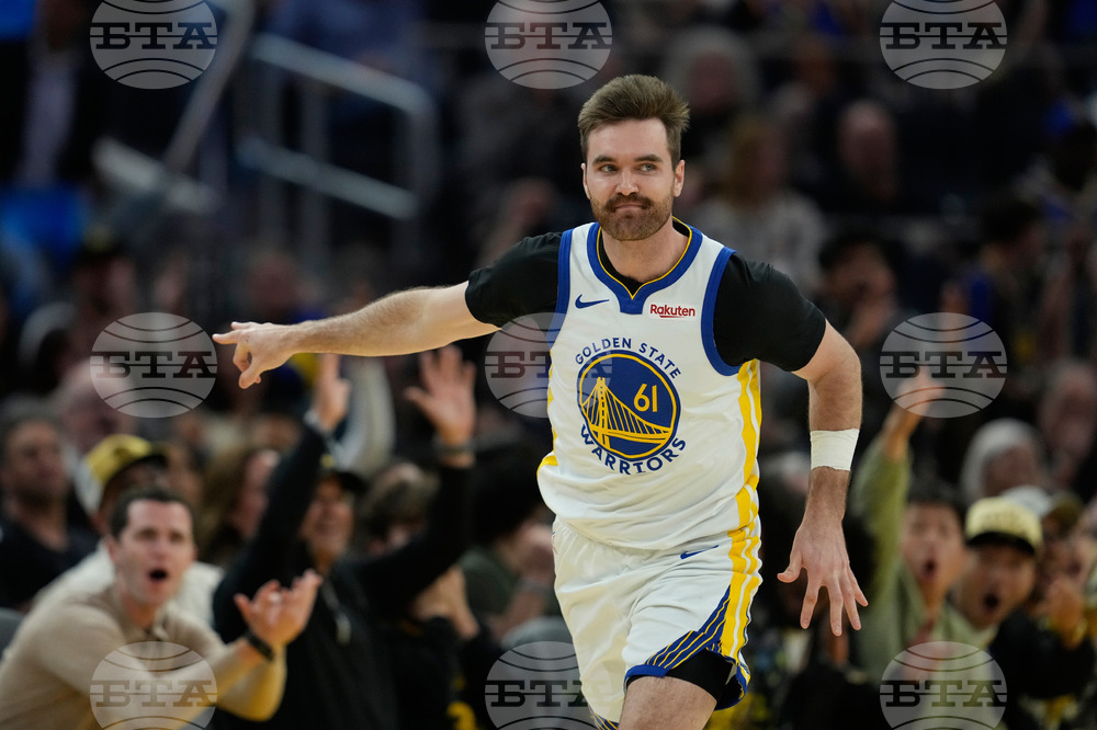 Rockets Warriors Basketball