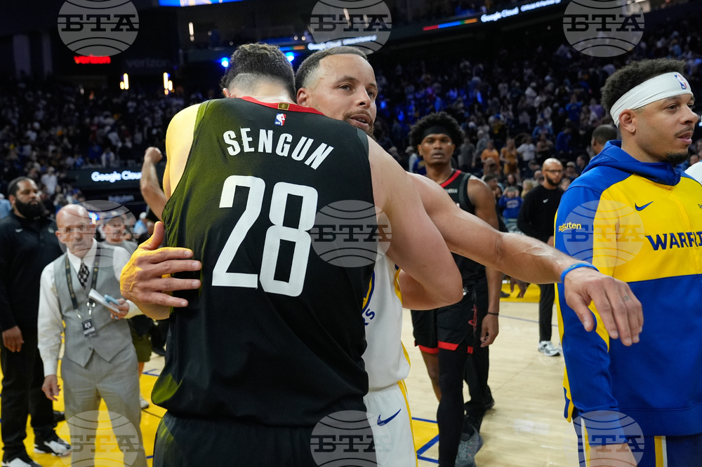 Rockets Warriors Basketball
