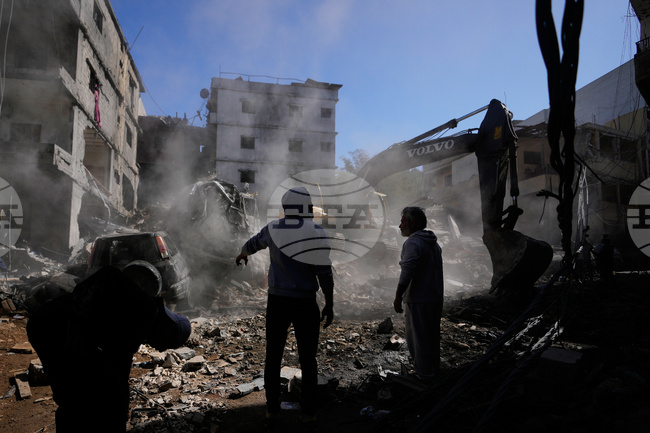 Усилията на Пакистан за спиране на войната в Близкия изток навлизат в "критичен" етап, каза иранският посланик в Пакистан