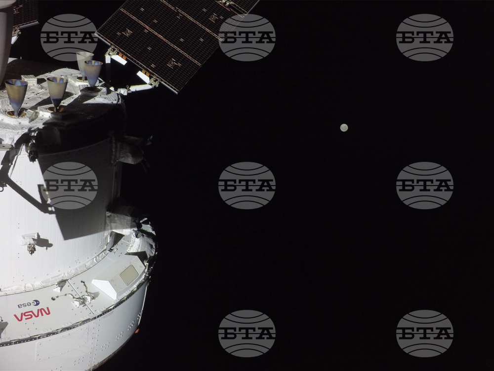 NASA Artemis Moonshot