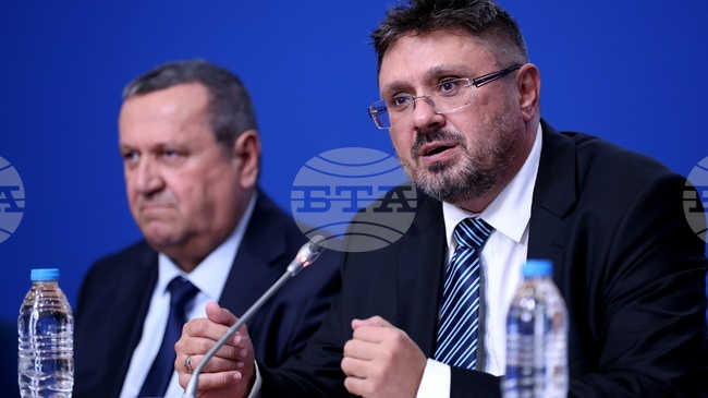 Националната инициатива "Приеми ме" за популяризиране на приемната грижа беше открита в пресклуба на Българската телеграфна агенция в София