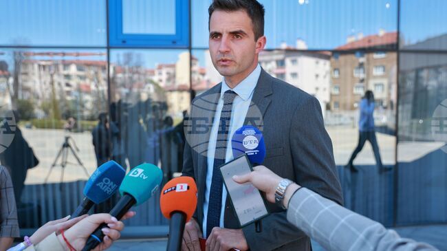 Призоваваме всички институции да положим максимални усилия за противодействие на новите опасни наркотици, каза прокурор Николай Николаев