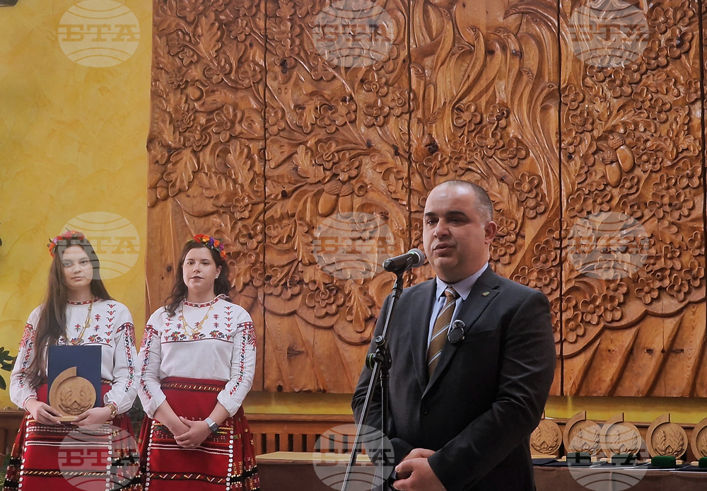 Село Юндола - „Седмица на гората“ - Николай Василев - награждаване