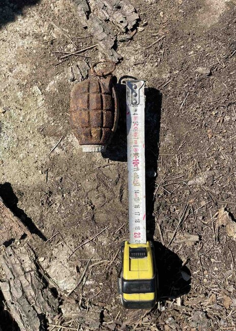 Военнослужещи от Сухопътните войски унищожиха невзривени боеприпаси, открити в Благоевград и Шумен, съобщиха от Министерството на отбраната