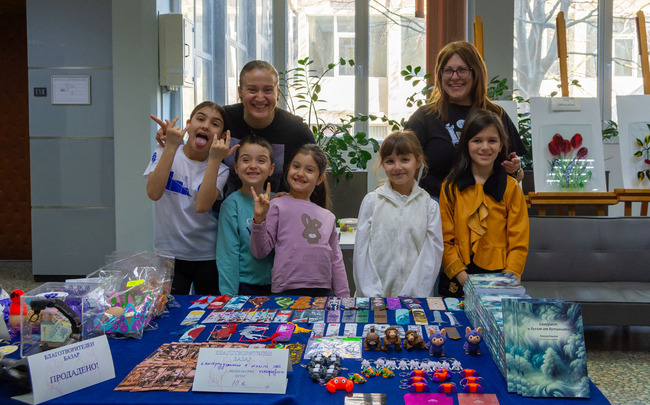 ТУ – Варна обедини академичната общност в Благотворителния базар „Великден на надеждата!“