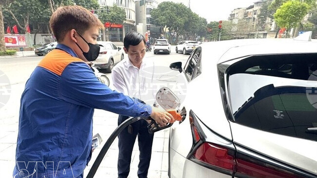 ВНА: Виетнам въвежда механизъм за отпускане на авансови средства за стабилизиране на цените на горивата