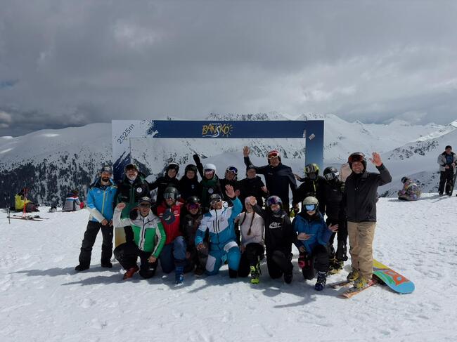 Българската федерация по ски проведе за втора година лагер на ФИС по алпийски сноуборд