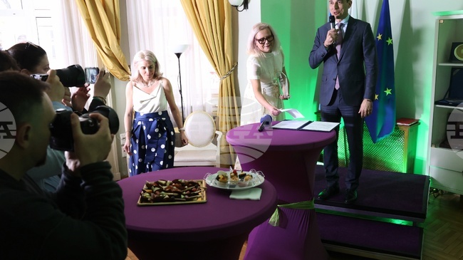 Медици бяха отличени с плакети „В името на живота“ – годишни награди за общинско здравеопазване