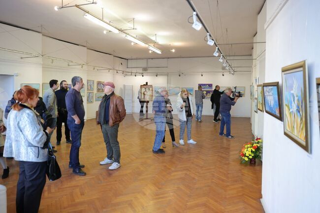 Бургас - Димитър Райколов - изложба живопис