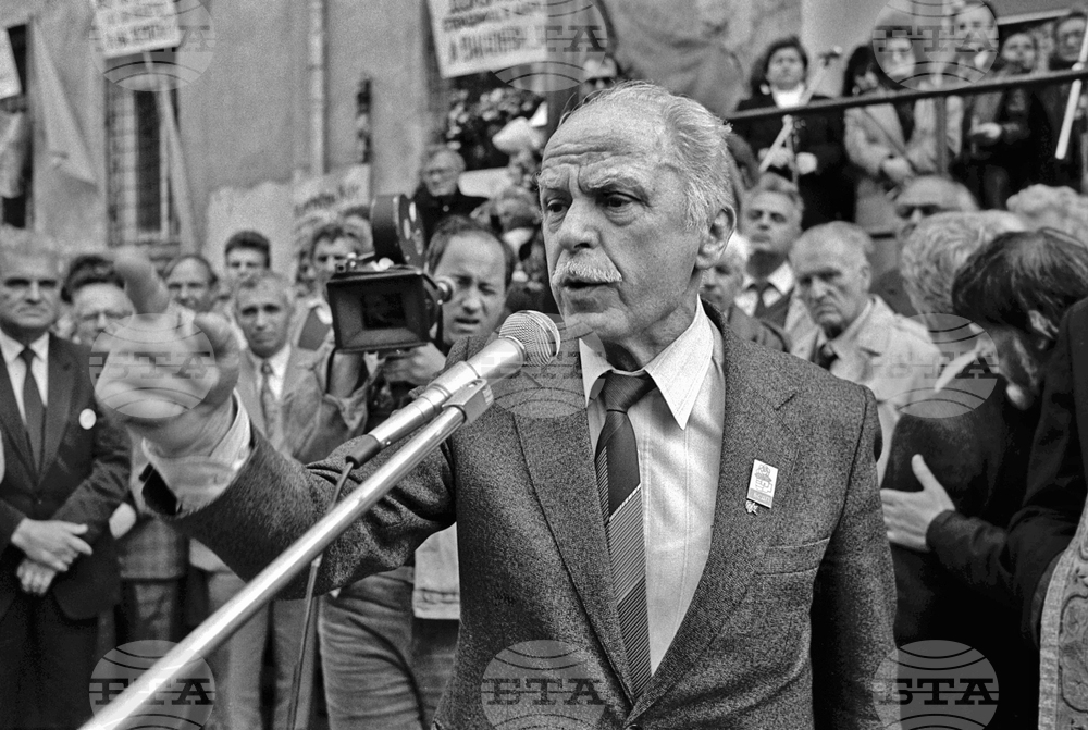 Петър Дертлиев - лекар и политик