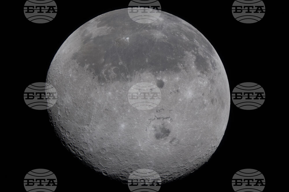 NASA Artemis Moonshot