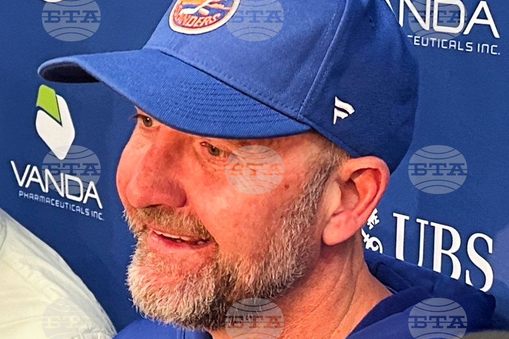 Islanders DeBoer Hockey