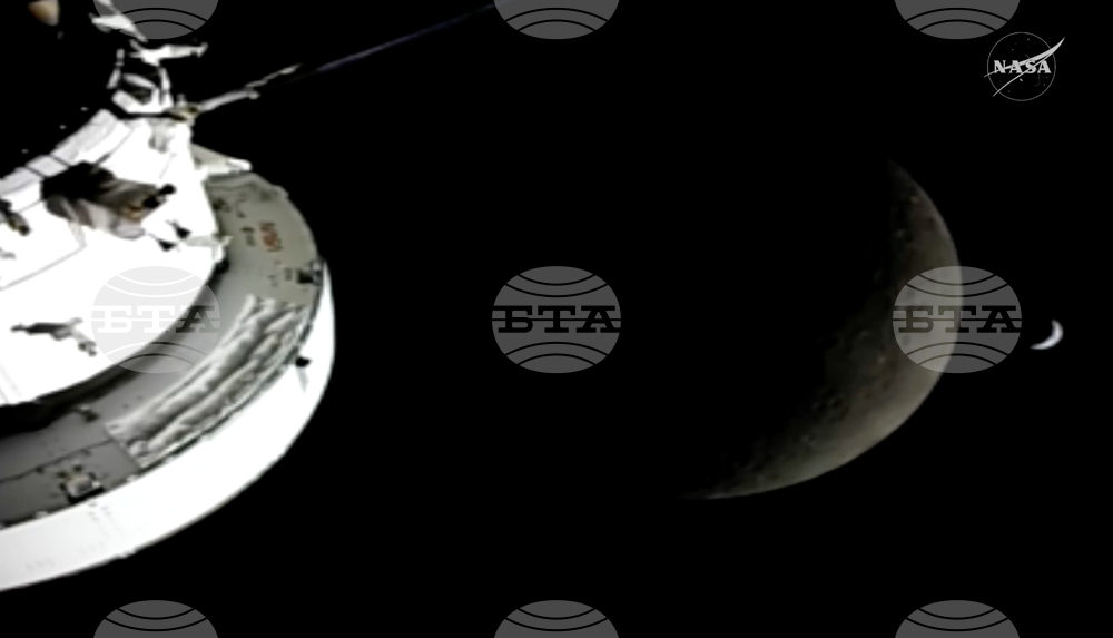 NASA Artemis Moonshot