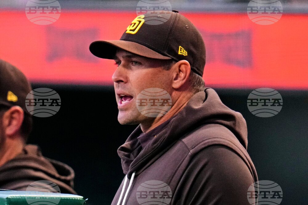 Padres Pirates Baseball