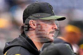 Padres Pirates Baseball