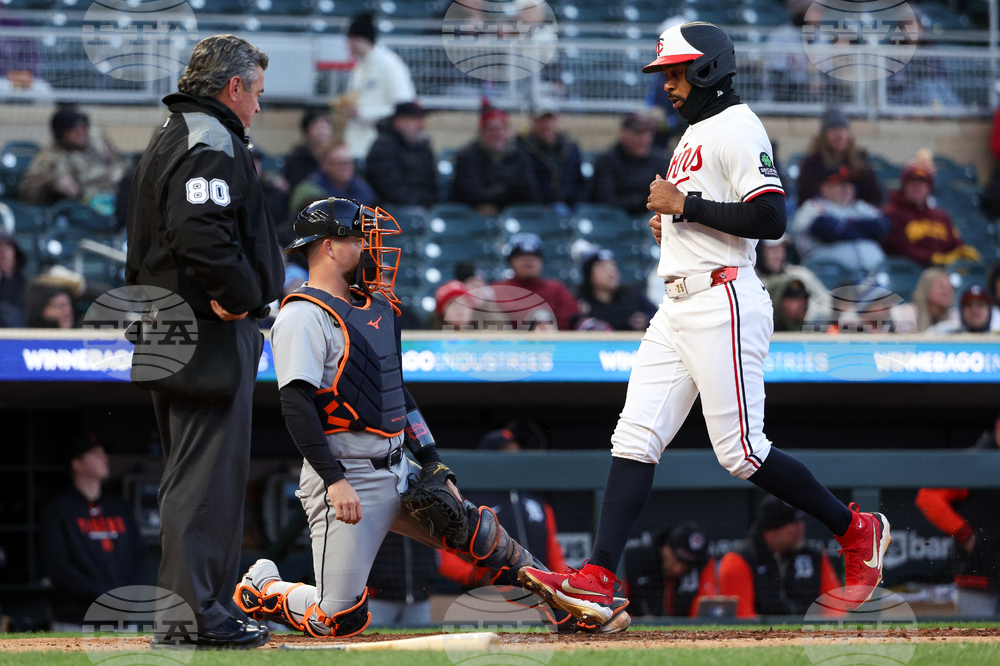 Tigers Twins Baseball