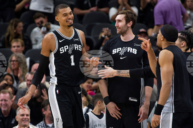 76ers Spurs Basketball