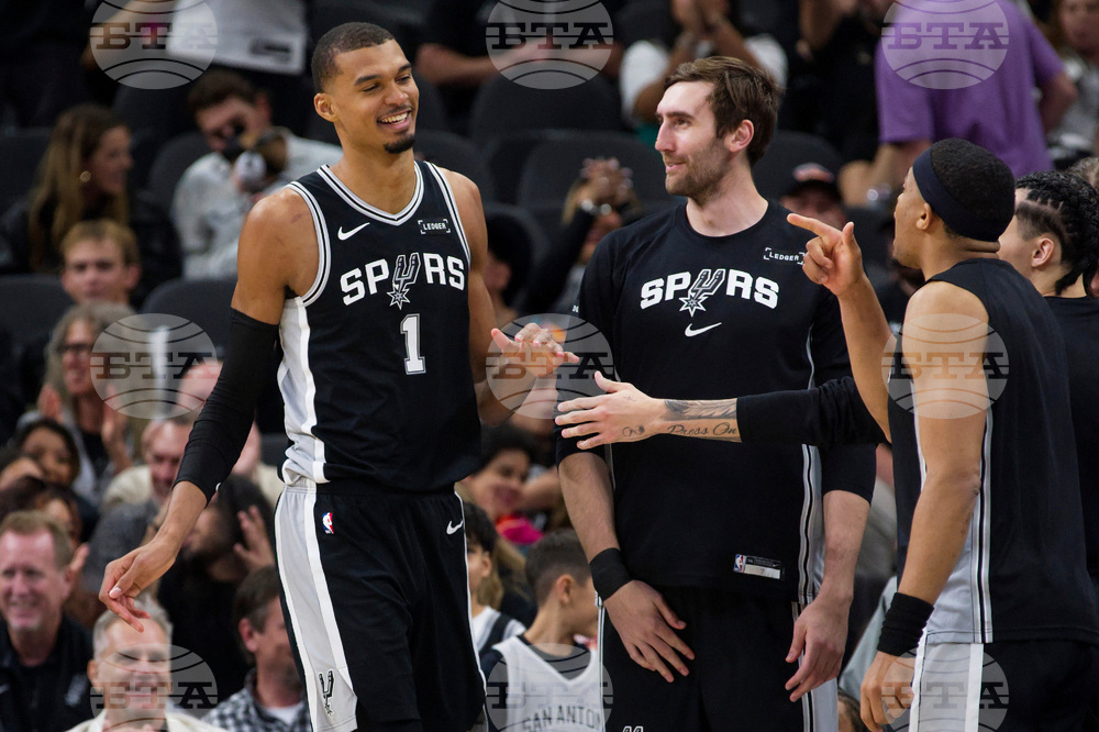 76ers Spurs Basketball