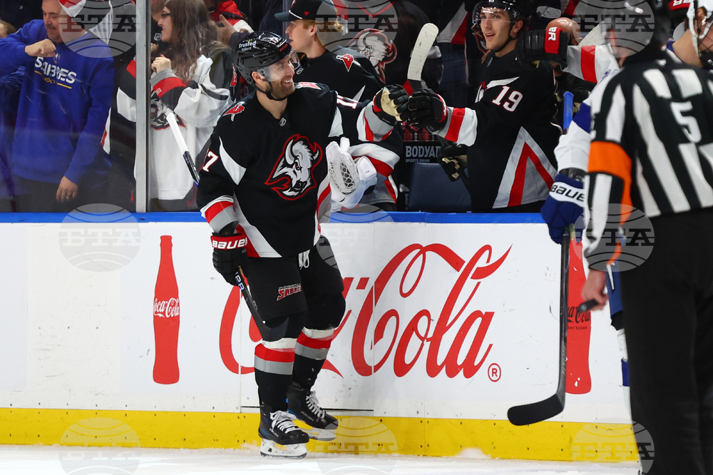 Lightning Sabres Hockey