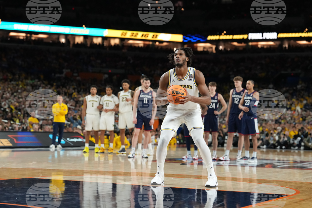 NCAA UConn Michigan Basketball